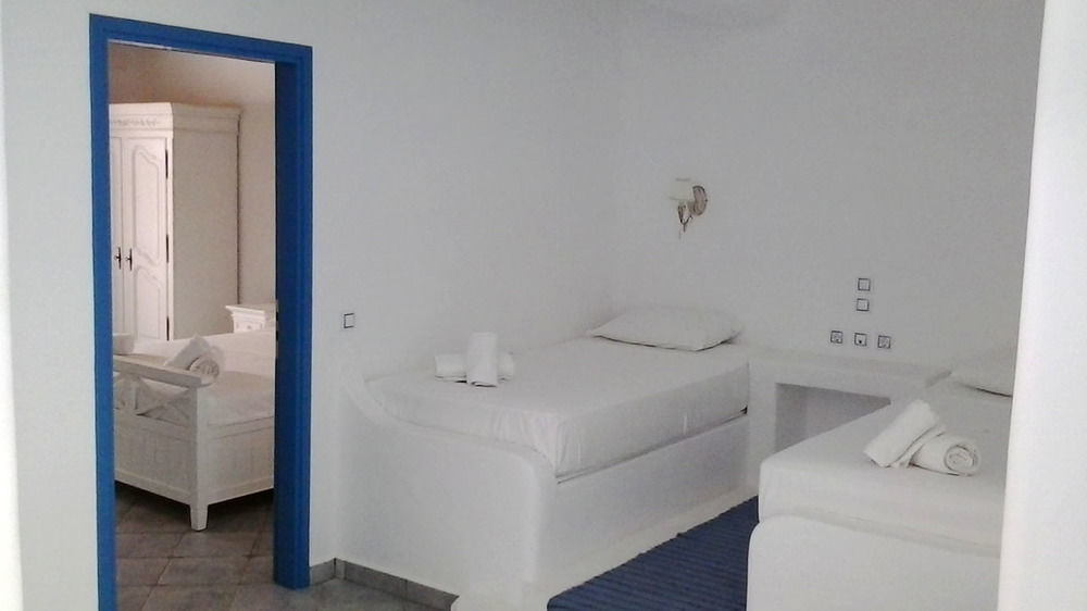 Viva Mare Foinikounta Aparthotel Finikounta Exterior foto